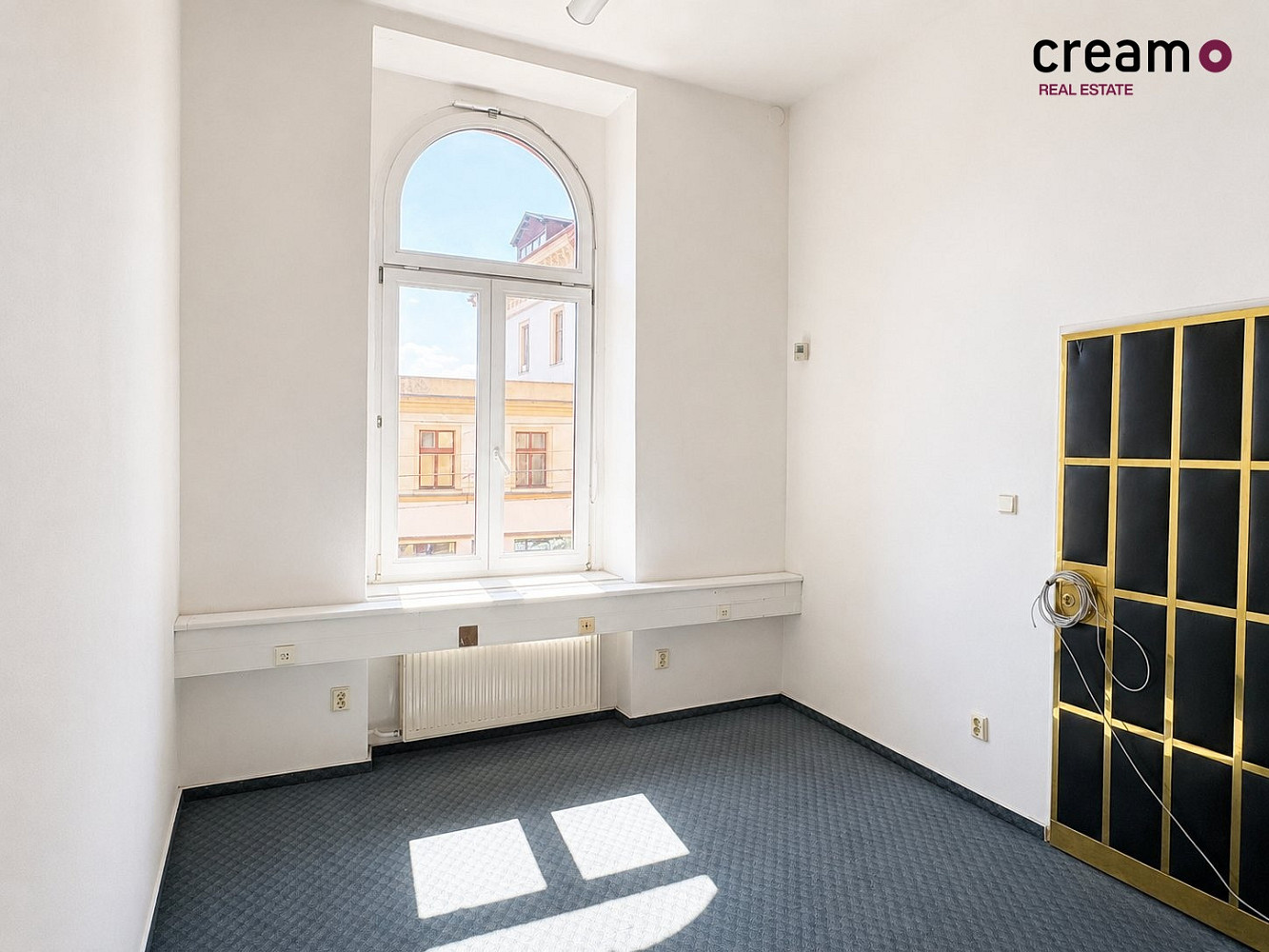 Pronájem kanceláře 15 m² – fotografie 2