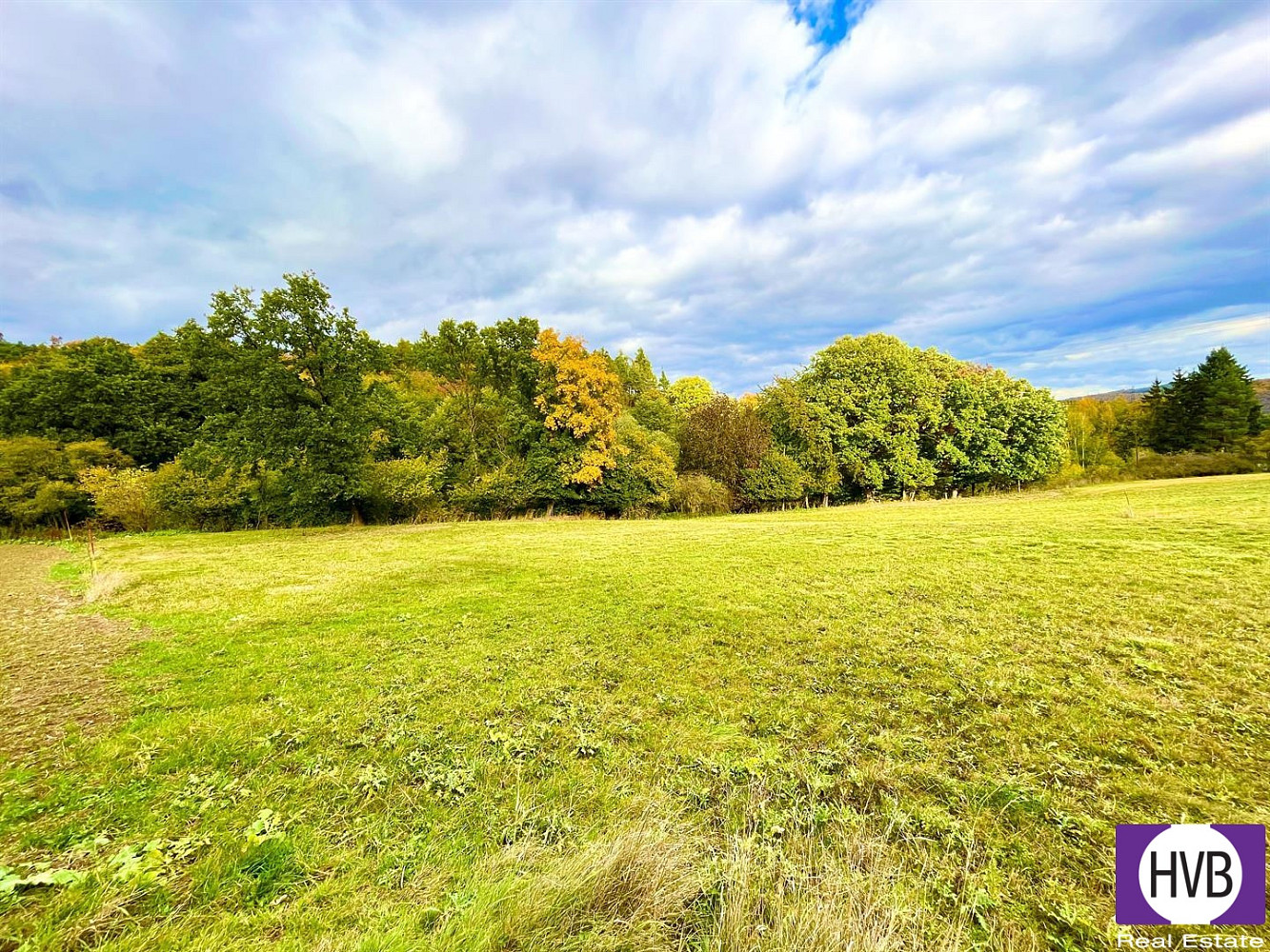 Prodej stavebního pozemku 2 777 m²