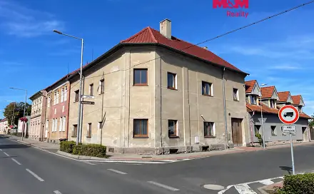Prodej domu 210 m² s pozemkem 180 m², B. Němcové, Cítoliby, okres Louny