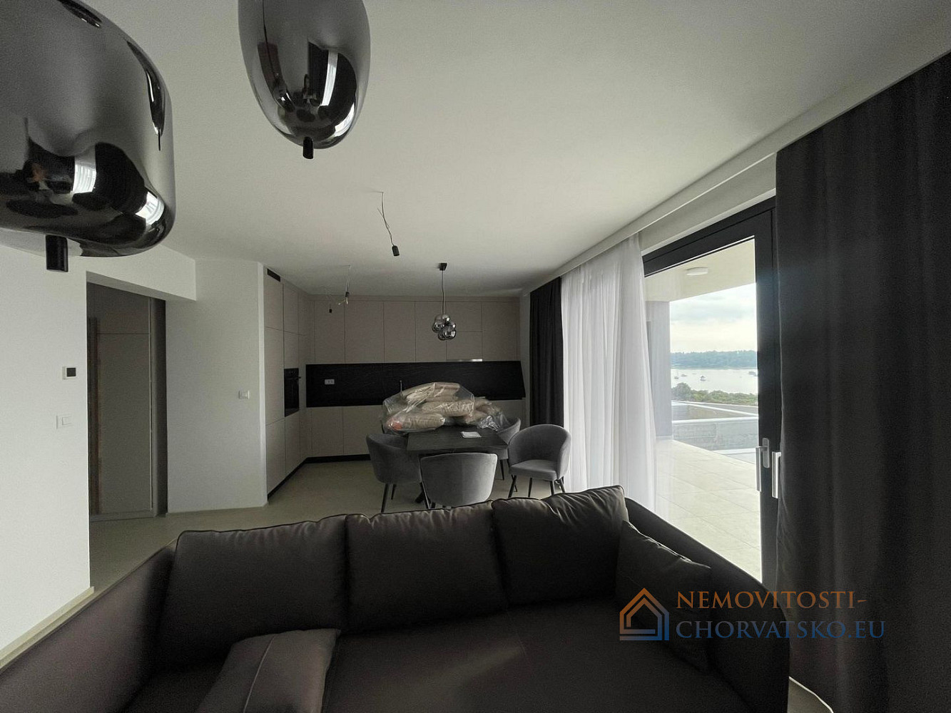 Prodej bytu 6+kk 140 m² - Widok 6