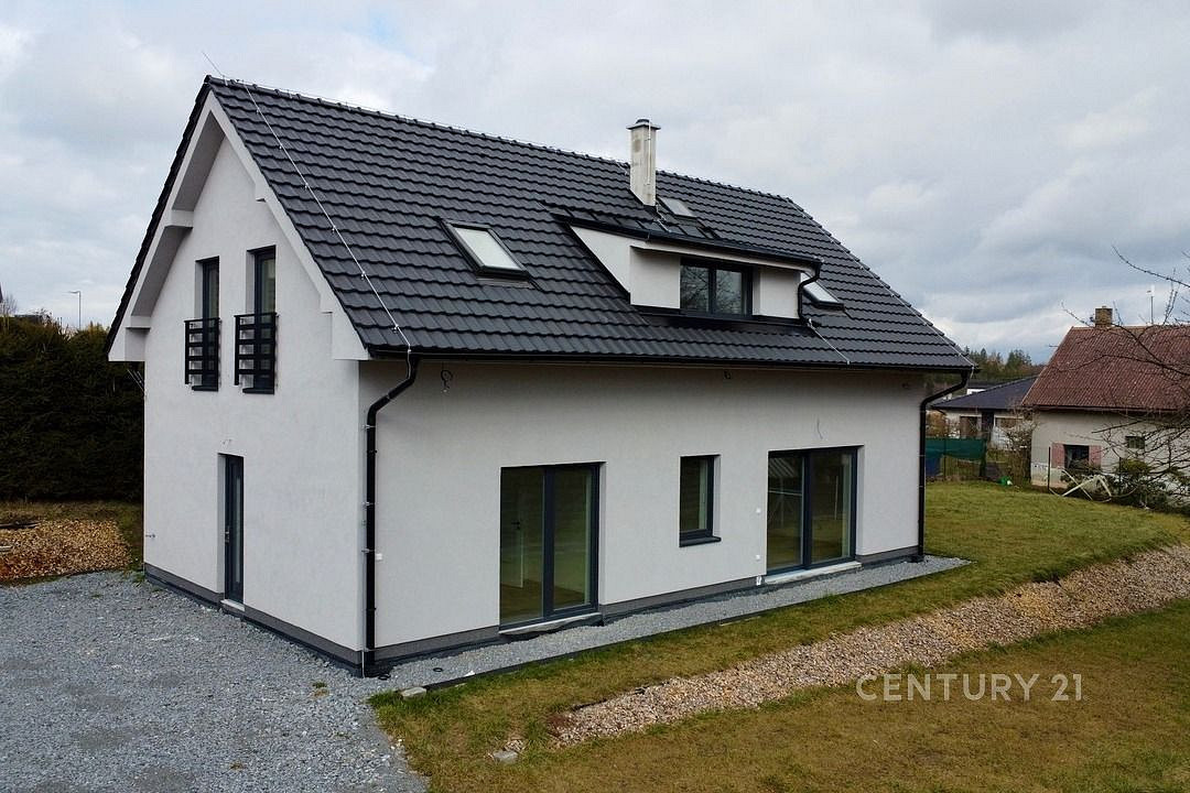 Prodej domu 142 m² s pozemkem 804 m² — photo 2