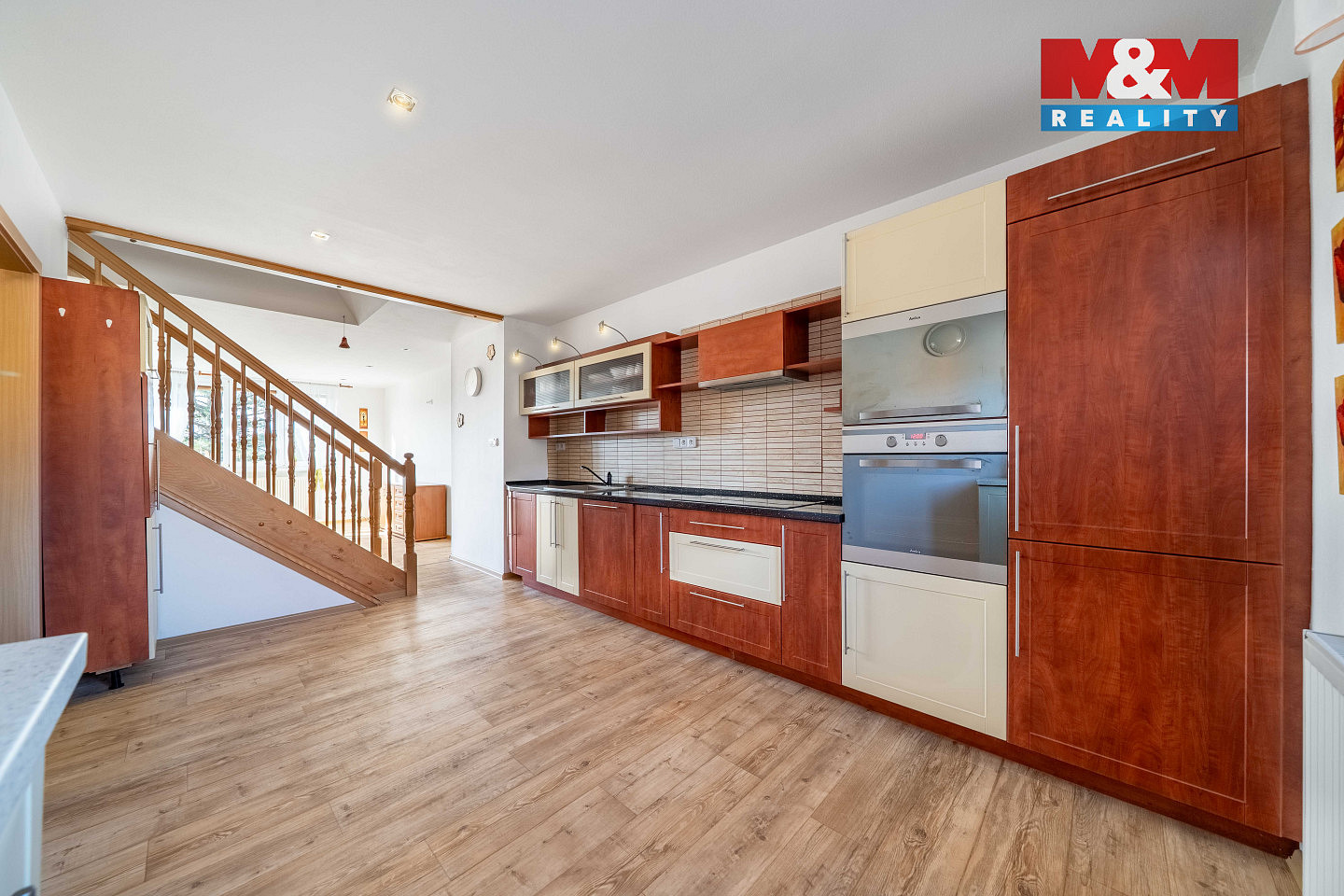 Prodej domu 117 m² s pozemkem 631 m² – fotografie 2