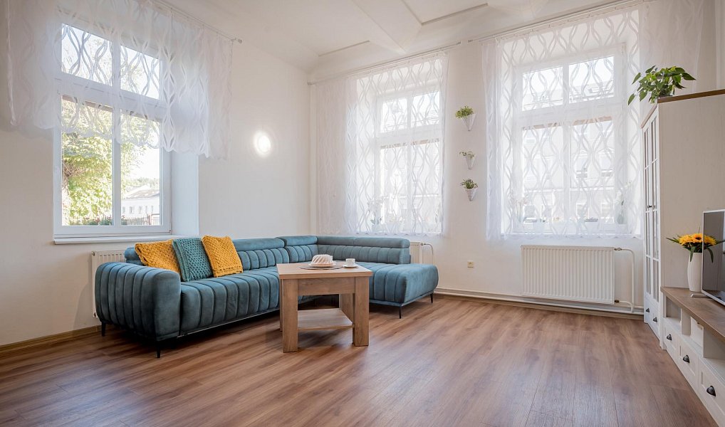 Prodej bytu 2+1 119 m², Trutnov – náhled fotky 10