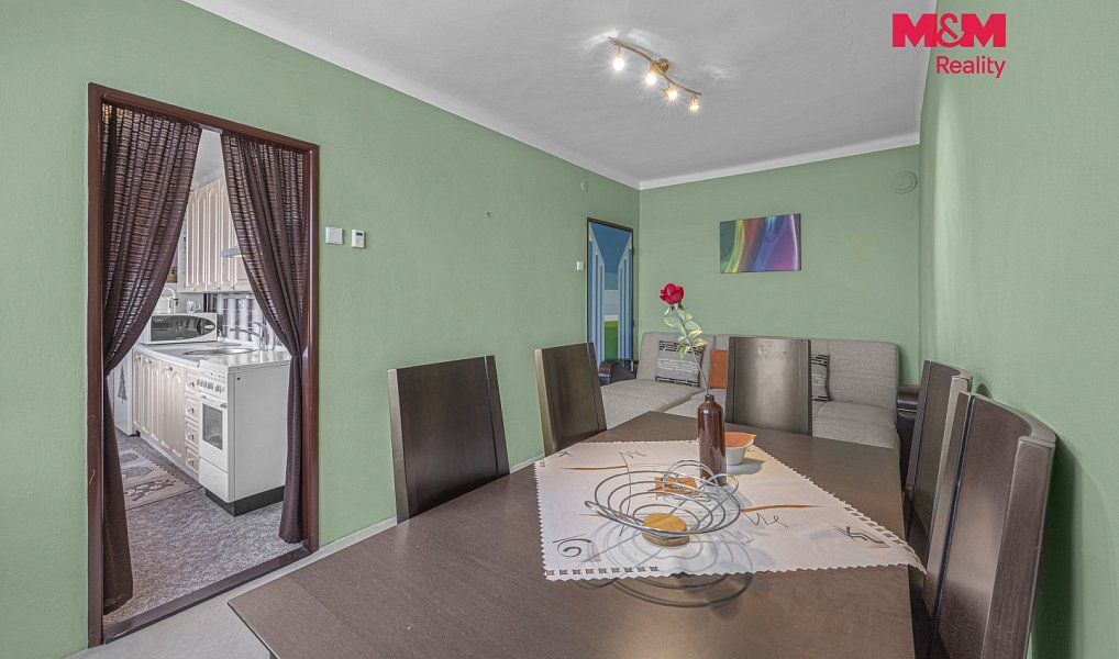 Prodej bytu 3+1 70 m², Dobruška – náhled fotky 2