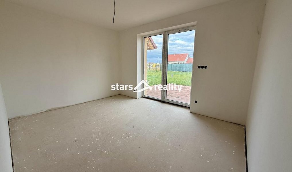 Prodej domu 179 m² s pozemkem 676 m², Veltrusy – náhled fotky 16
