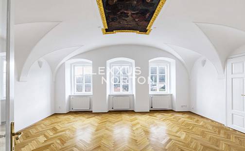 Prodej bytu 2+1 118 m², Úvoz, Praha 1 - Hradčany