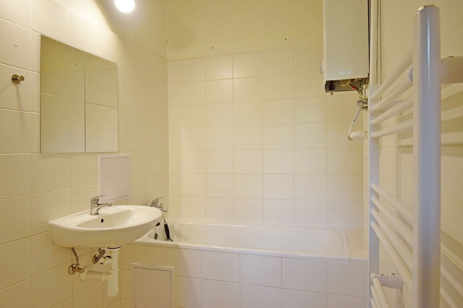 Pronájem bytu 1+1 38 m² — photo 4
