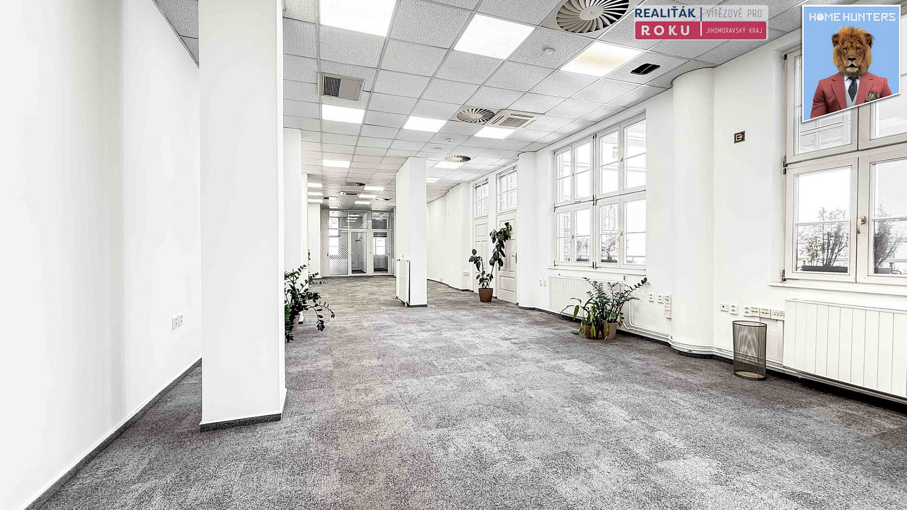 Pronájem kanceláře 382 m² — photo 4
