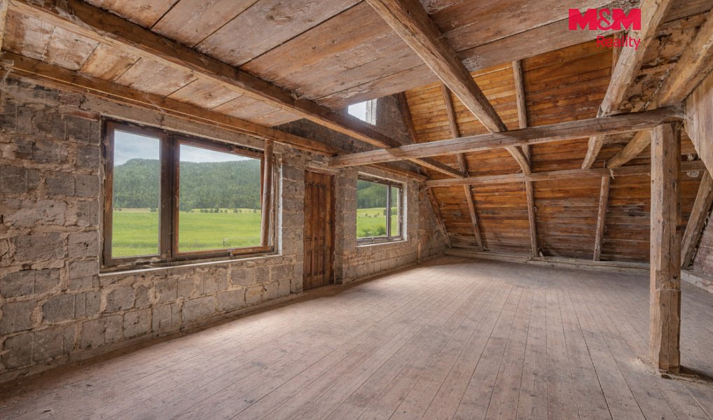 Prodej domu 380 m² s pozemkem 4 584 m², Martínkovice – náhled fotky 8