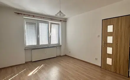 Pronájem bytu 2+1 55 m², K Blahobytu, Pardubice - Zelené Předměstí