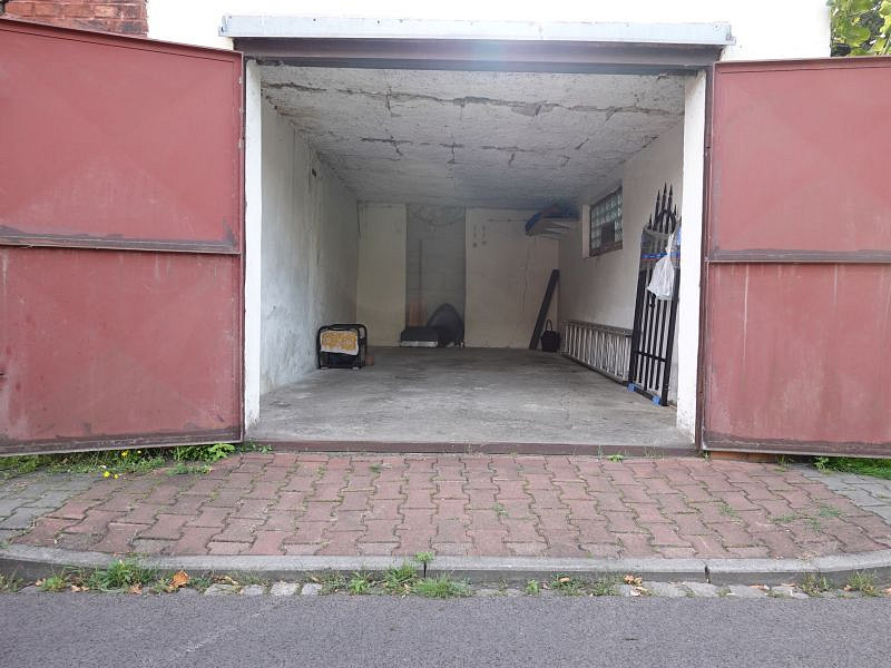 Garáž, Ostrava-Vítkovice, ul. Floriánova – fotografie 3