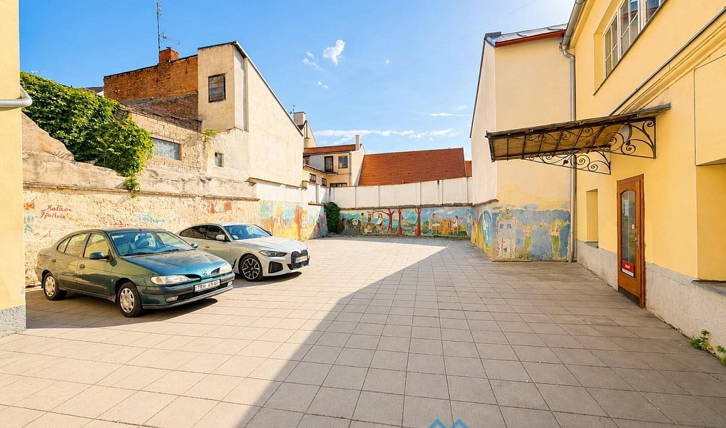 Pronájem kanceláře 103 m², Znojmo – náhled fotky 10