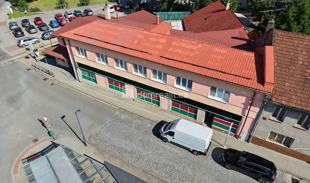 Prodej obchodních prostor 500 m², Bystřice pod Hostýnem – náhled fotky 2