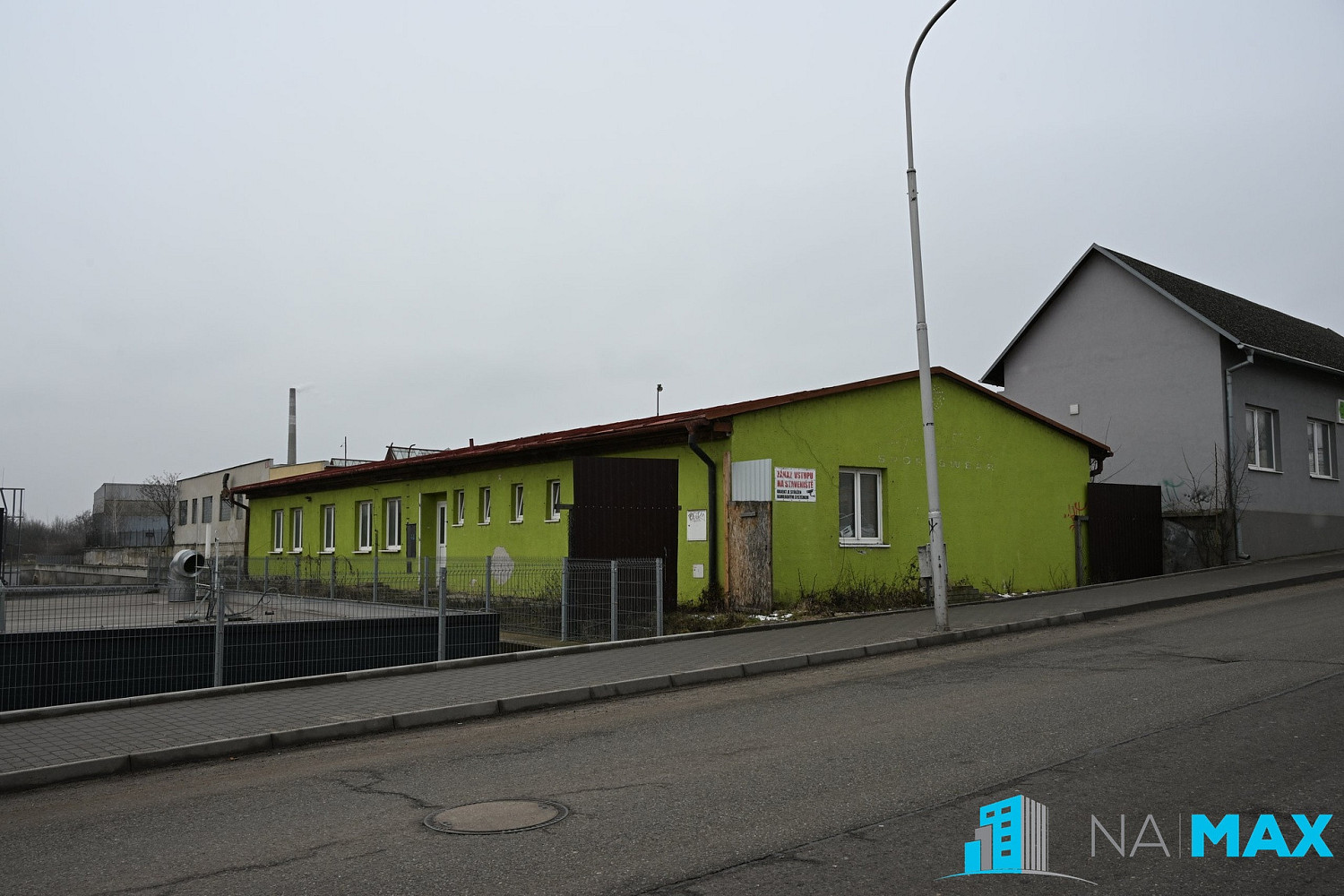 Prodej komerčního pozemku 572 m² – fotografie 4