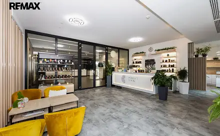 Pronájem obchodních prostor 177 m², Voctářova, Praha 8 - Libeň