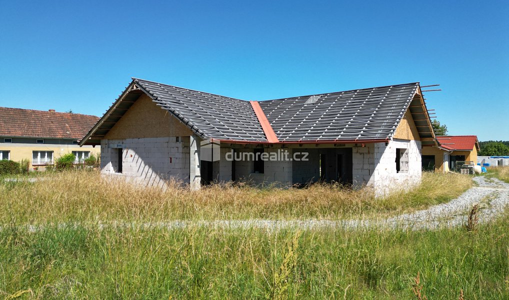 Prodej domu 126 m² s pozemkem 1 098 m², Týn nad Vltavou – náhled fotky 2