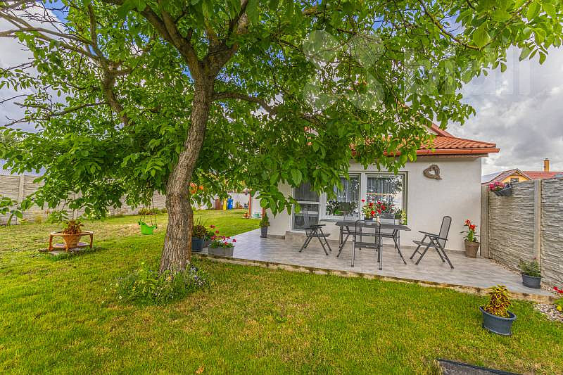 Prodej domu 90 m² s pozemkem 680 m² – fotografie 2