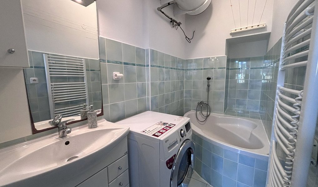 Pronájem bytu 2+1 81 m², Plzeň – náhled fotky 4