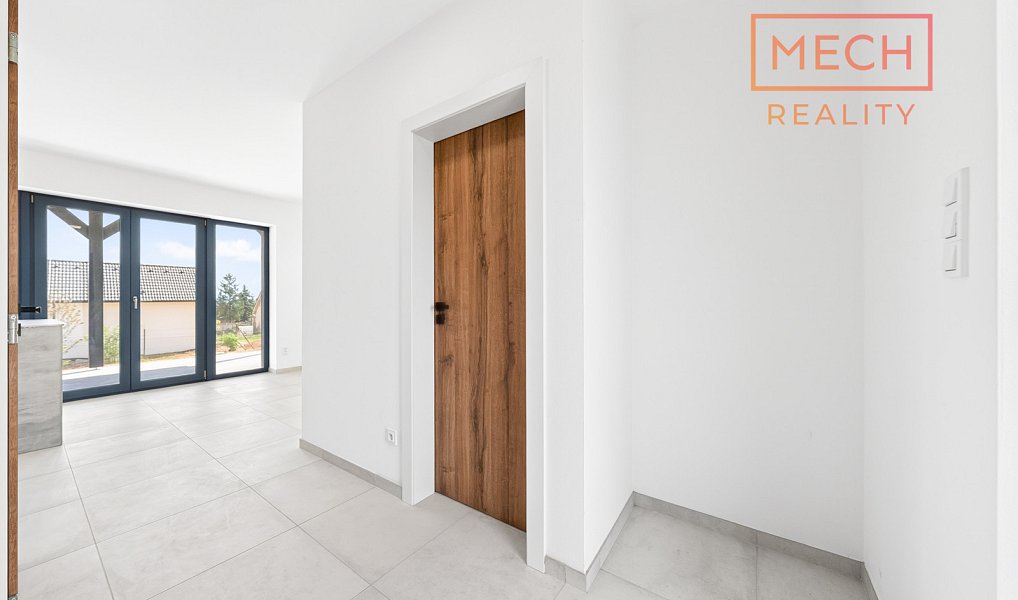 Prodej domu 100 m² s pozemkem 564 m², Znojmo – náhled fotky 16