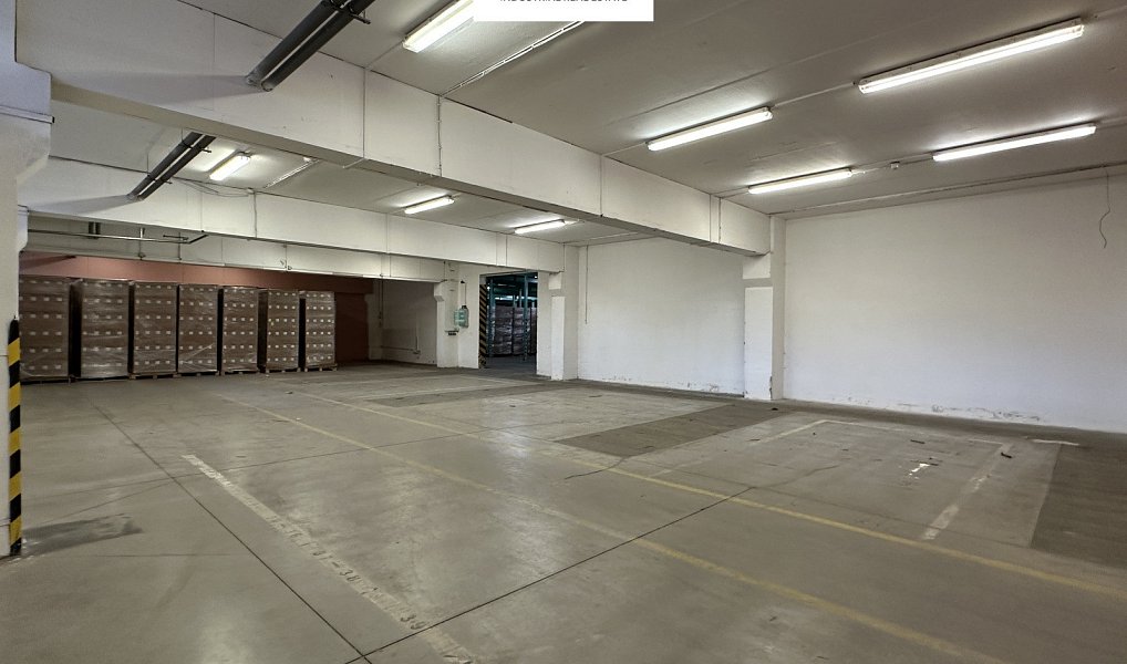 Pronájem skladovacích prostor 5 330 m², Hradec Králové – náhled fotky 10