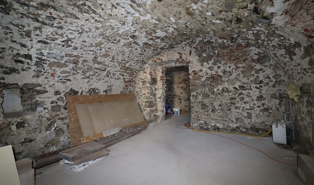 Prodej nájemního domu, činžáku 386 m², Písek – náhled fotky 20