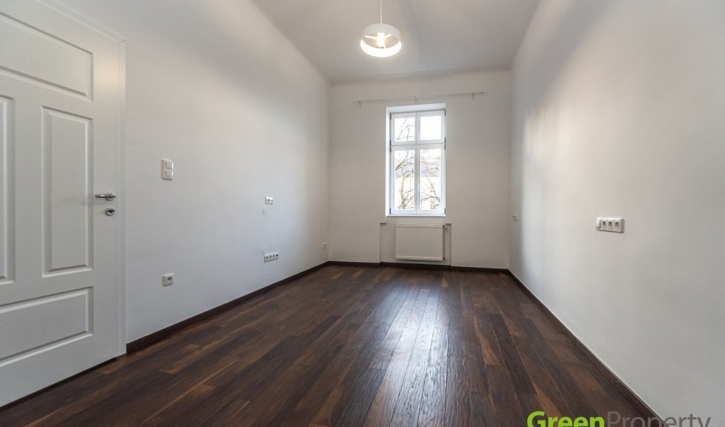 Pronájem bytu 2+kk 57 m², Praha – náhled fotky 3