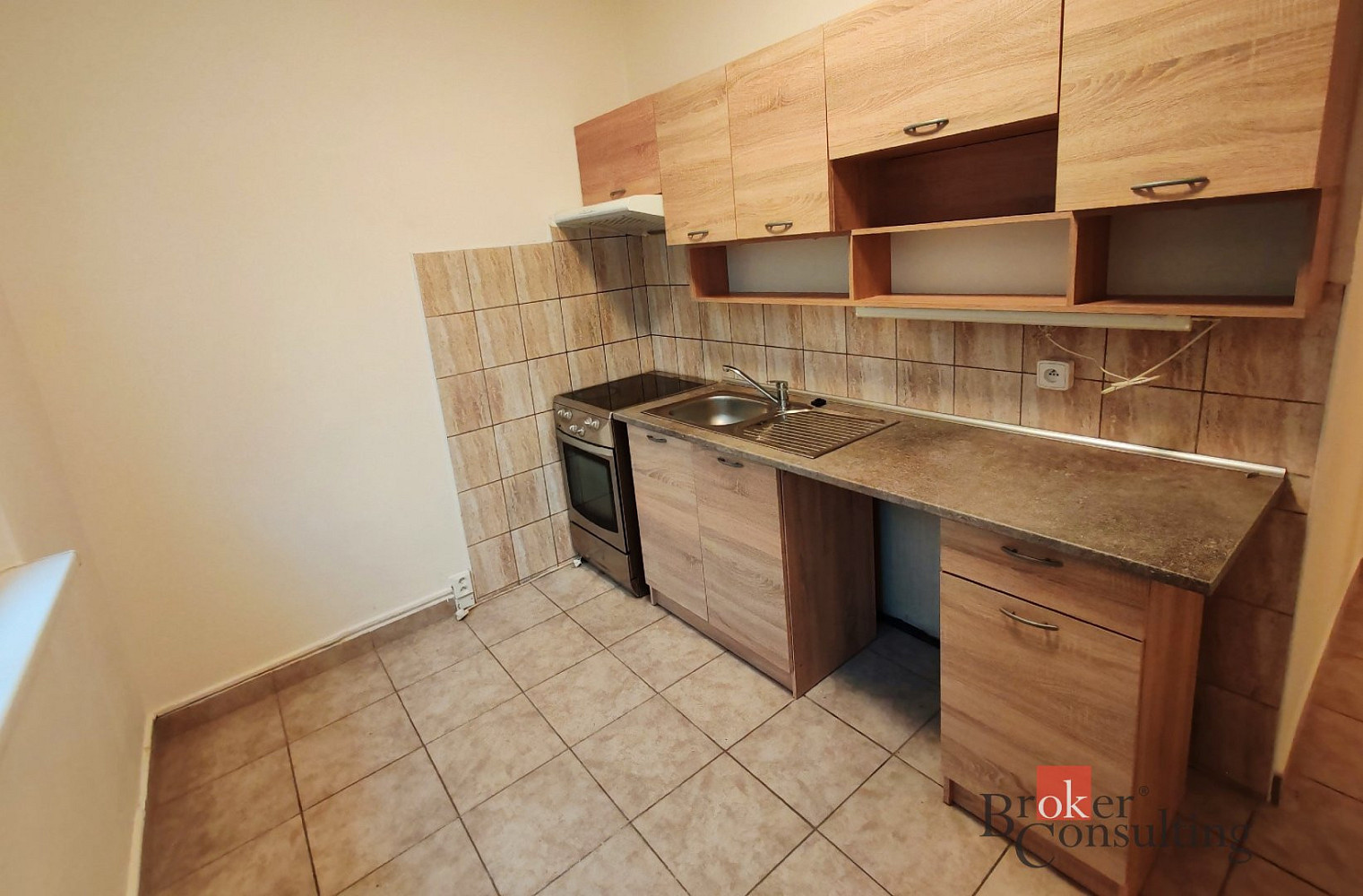 Pronájem bytu 3+1 70 m² – fotografie 3