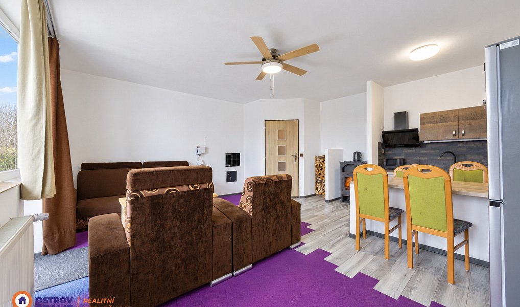 Prodej domu 240 m² s pozemkem 431 m², Červenka – náhled fotky 2