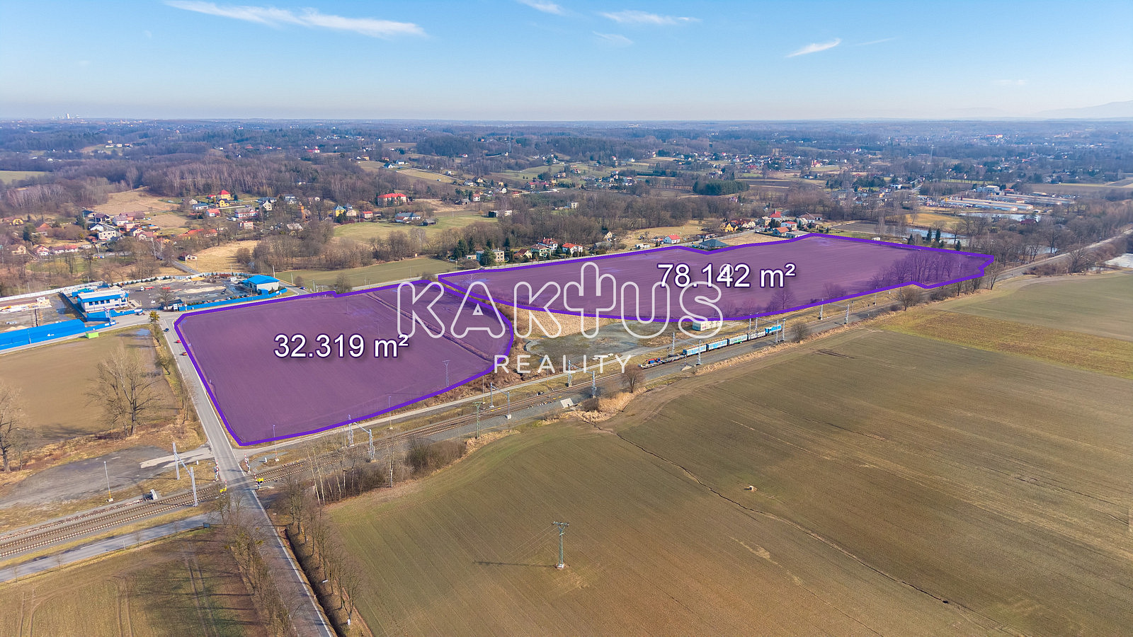 Prodej komerčního pozemku 110 000 m²