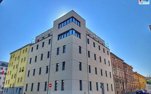 Pronájem bytu 3+kk 69 m², Kotkova, Plzeň - Jižní Předměstí