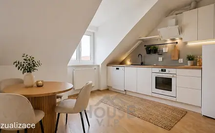 Prodej bytu 2+1 57 m², Praha 6 - Dejvice