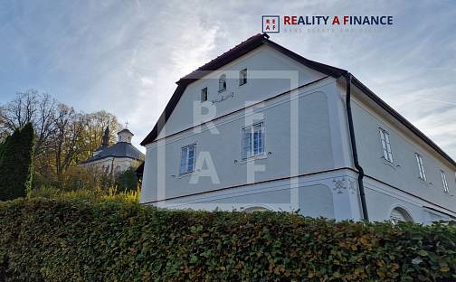 Prodej domu 308 m² s pozemkem 1 805 m², Načeradec - Dolní Lhota, okres Benešov