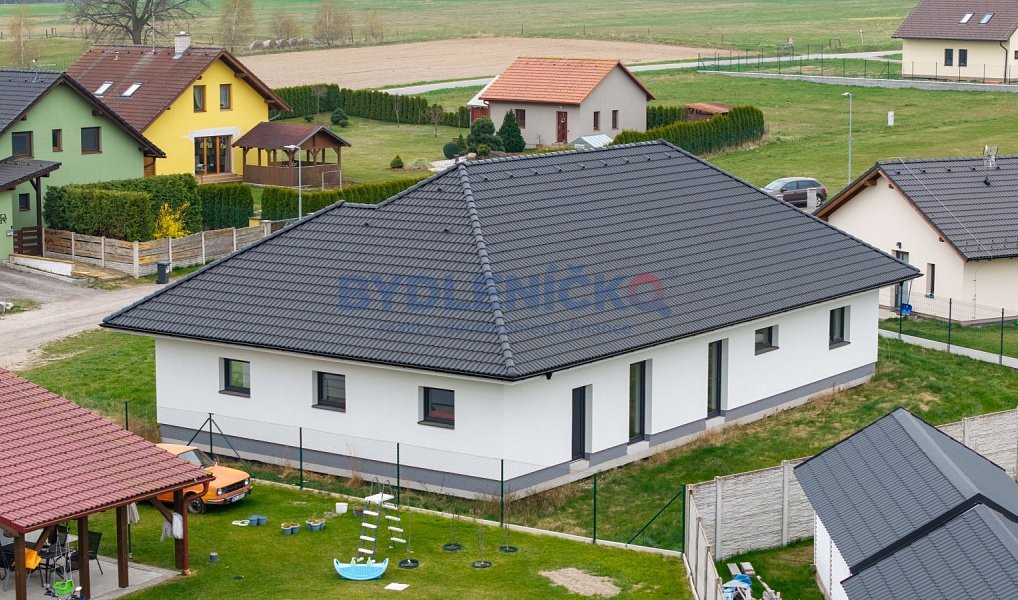 Prodej domu 193 m² s pozemkem 996 m², Kamenná – náhled fotky 7