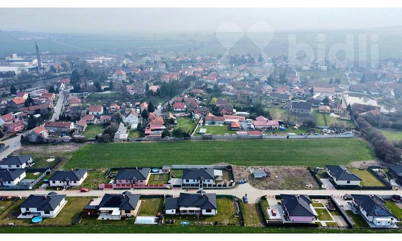 Prodej stavebního pozemku 872 m² – fotografie 5