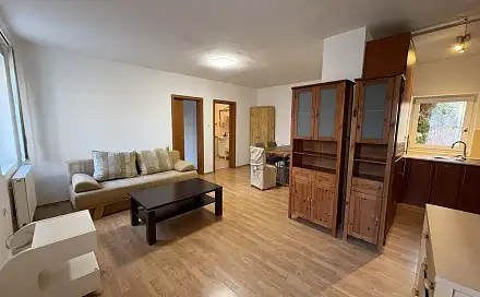 Pronájem bytu 2+kk 50 m², Dolní Česká, Znojmo