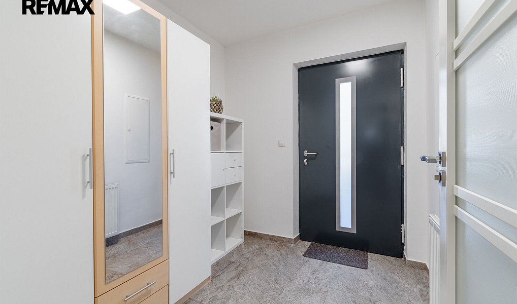 Prodej domu 214 m² s pozemkem 670 m², Plzeň – náhled fotky 11