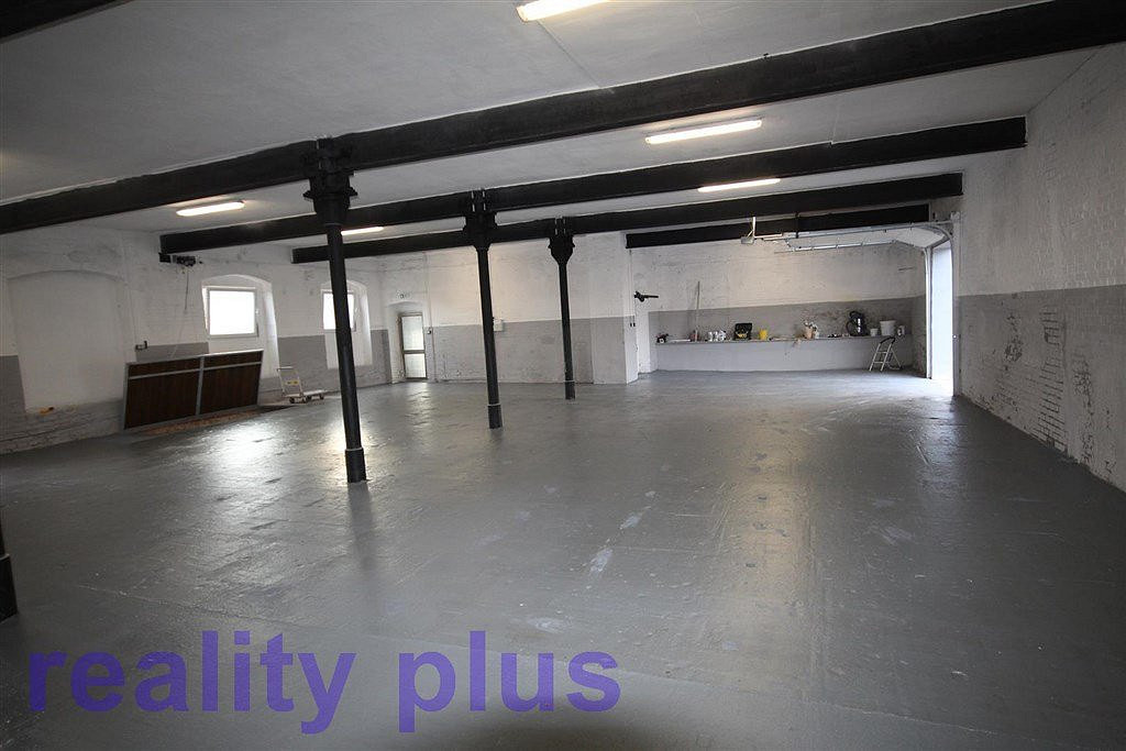 Pronájem skladovacích prostor 450 m² – fotografie 5
