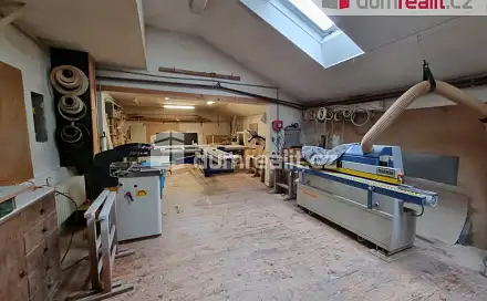 Pronájem výrobních prostor 238 m², Velkoveská, Odolena Voda, okres Praha-východ