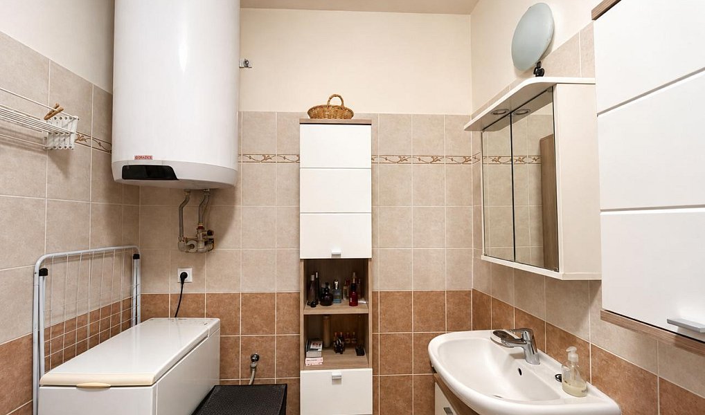 Prodej bytu 2+kk 49 m², Nučice – náhled fotky 14