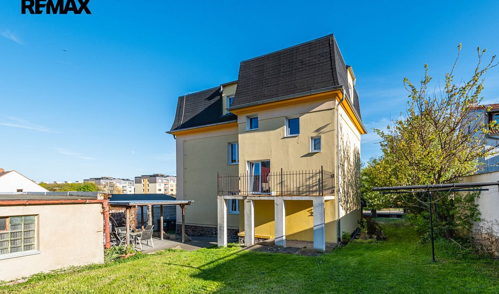 Prodej domu 260 m² s pozemkem 180 m², Krupka – náhled fotky 3