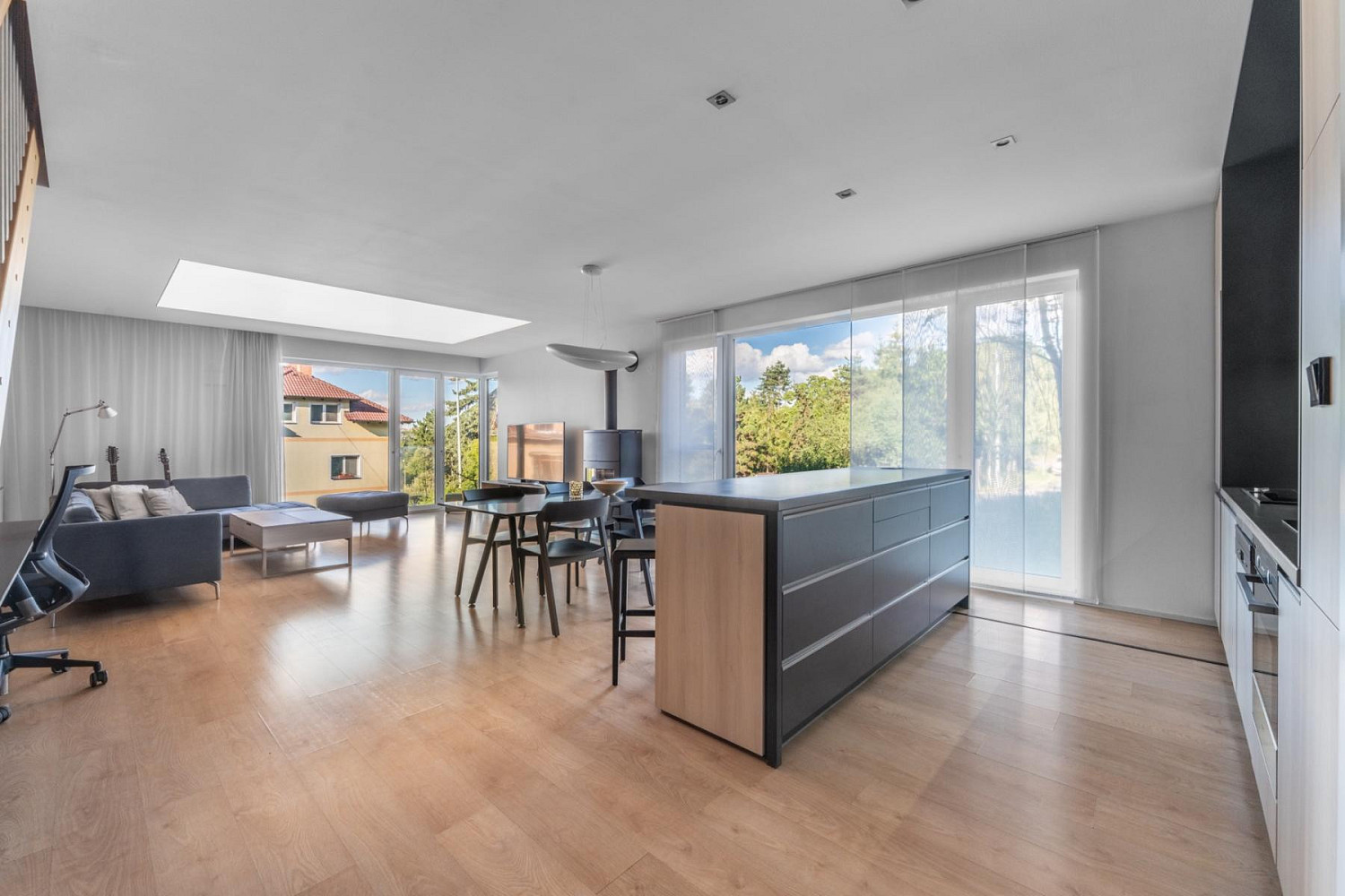 Prodej bytu 4+kk 134 m²