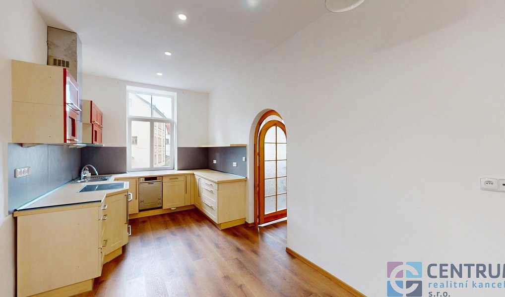 Pronájem bytu 2+1 80 m², Jablonec nad Nisou – náhled fotky 3
