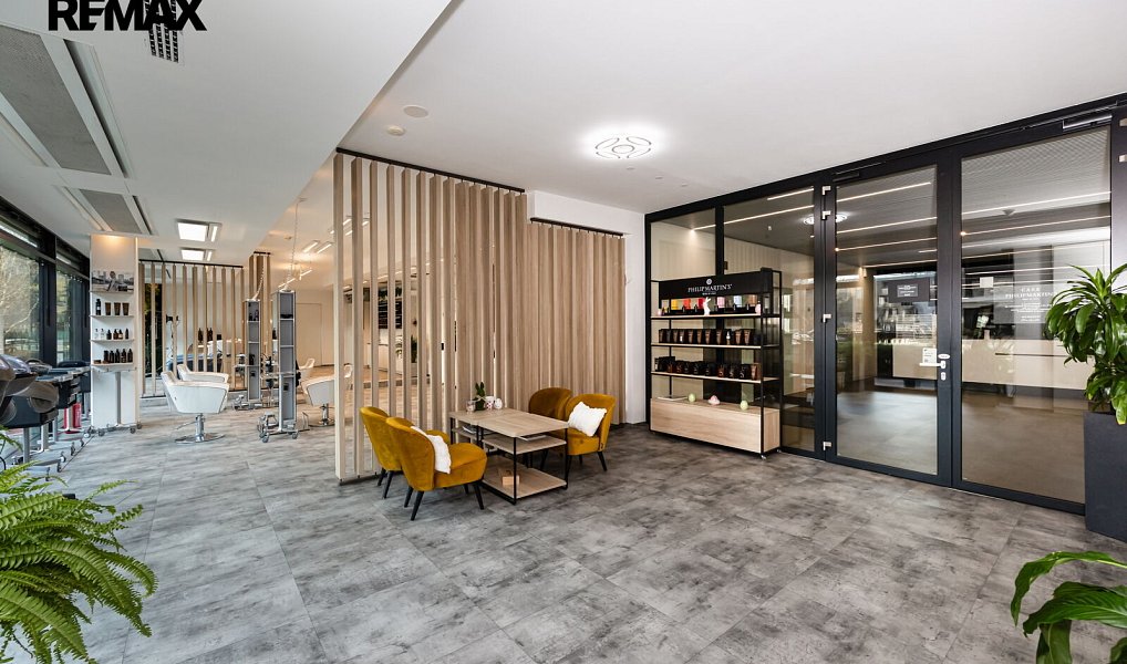 Pronájem obchodních prostor 177 m², Praha – náhled fotky 3