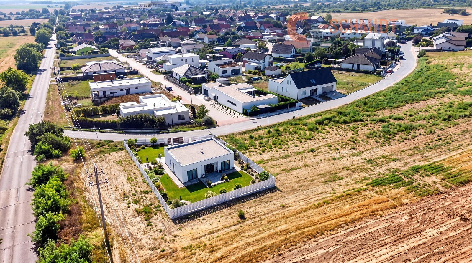 Prodej stavebního pozemku 1 230 m² – fotografie 3
