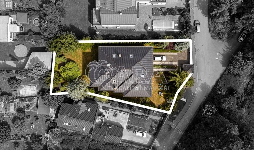 Prodej domu 470 m² s pozemkem 1 038 m², Praha – náhled fotky 21