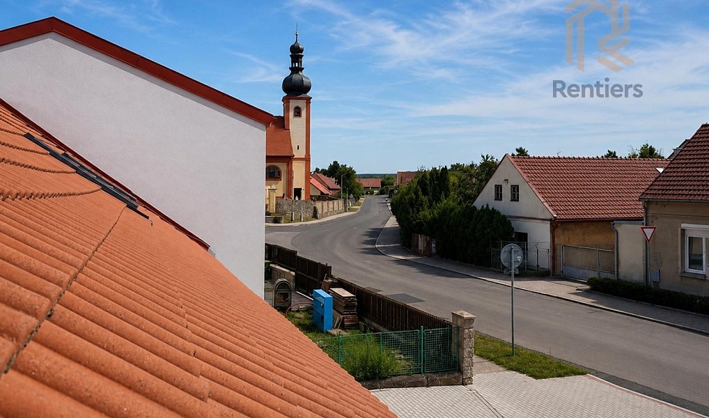 Prodej domu 145 m² s pozemkem 265 m², Rostoklaty – náhled fotky 17