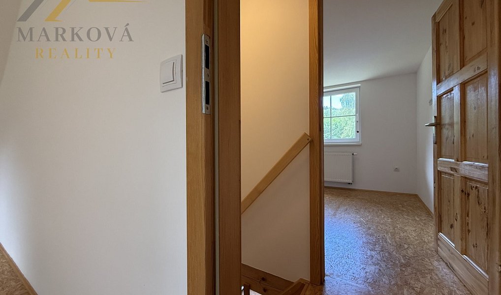 Prodej domu 219 m² s pozemkem 4 179 m², Bujanov – náhled fotky 12