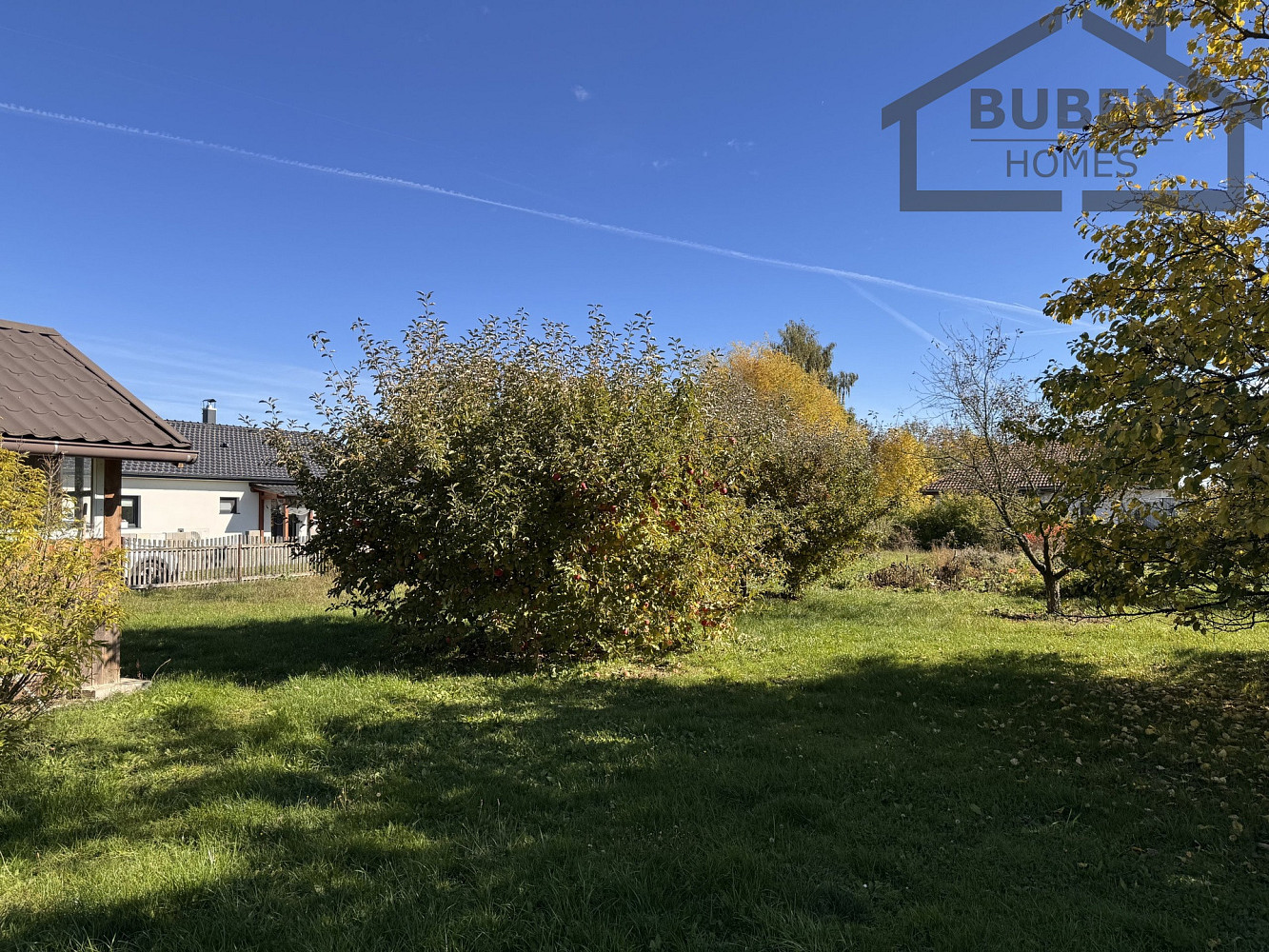 Prodej stavebního pozemku 1 390 m² – fotografie 3