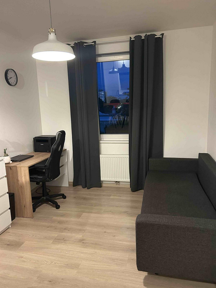 Pronájem bytu 2+kk 45 m² – fotografie 2