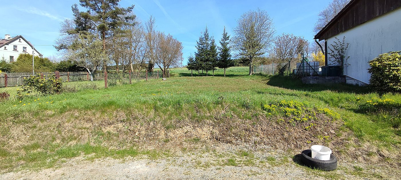 Prodej stavebního pozemku 333 m² – fotografie 3